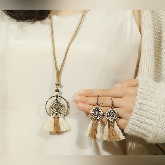 NEW! Bohemian Tassel Earrings and Necklace Set NWT! - Picture 2 of 3